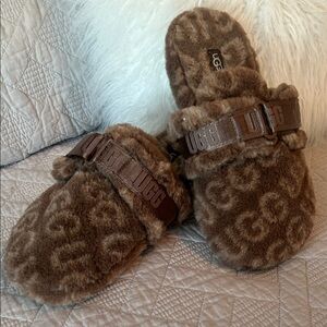 UGG Brown Shearling Logo Strap Mules